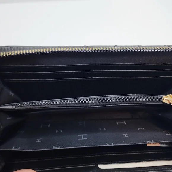HALSTON WOMEN'S WALLET, BLACK COLOR WITH ZIPPER - Picture 9 of 15